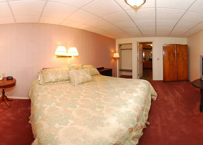 Rodeway & Pronghorn Hotel Lander