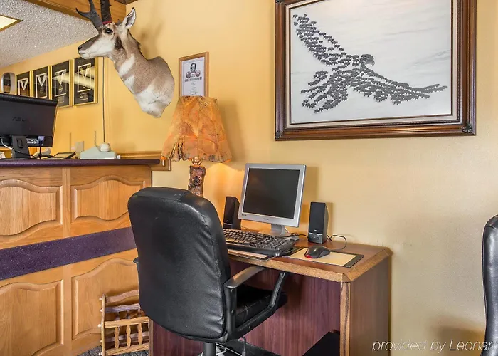 Rodeway & Pronghorn 4*